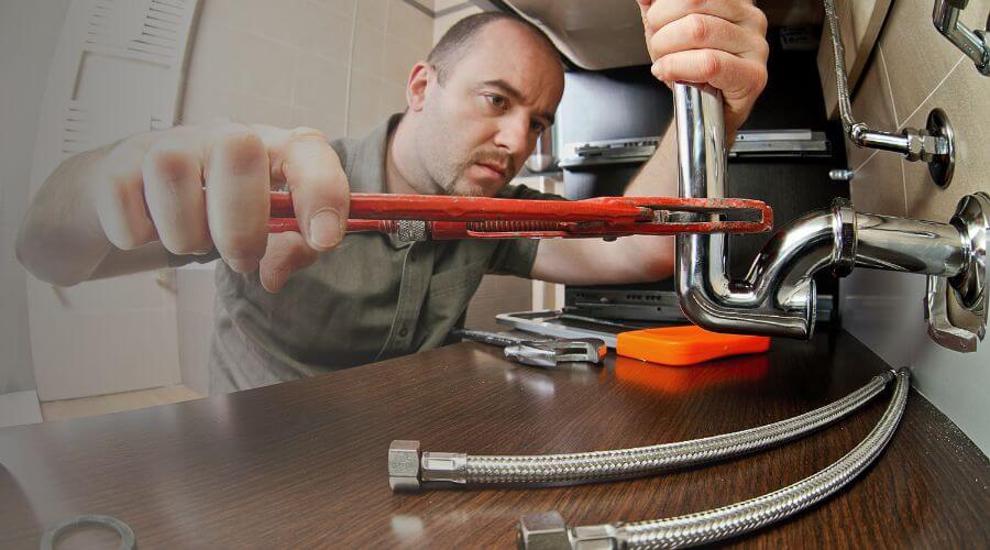 Expert burst pipe repair services in Artesia, NM